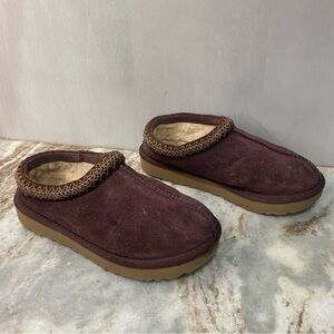 UGG Australia Tasman Slippers Burgundy Suede Women’s 6